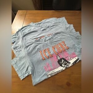 NWOT Bundle of 3 Ice Cube Graphic T-Shirt - Light Blue